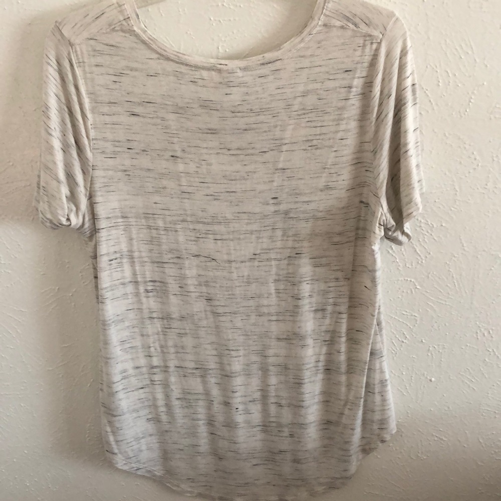 Basic tee - Picture 2 of 3